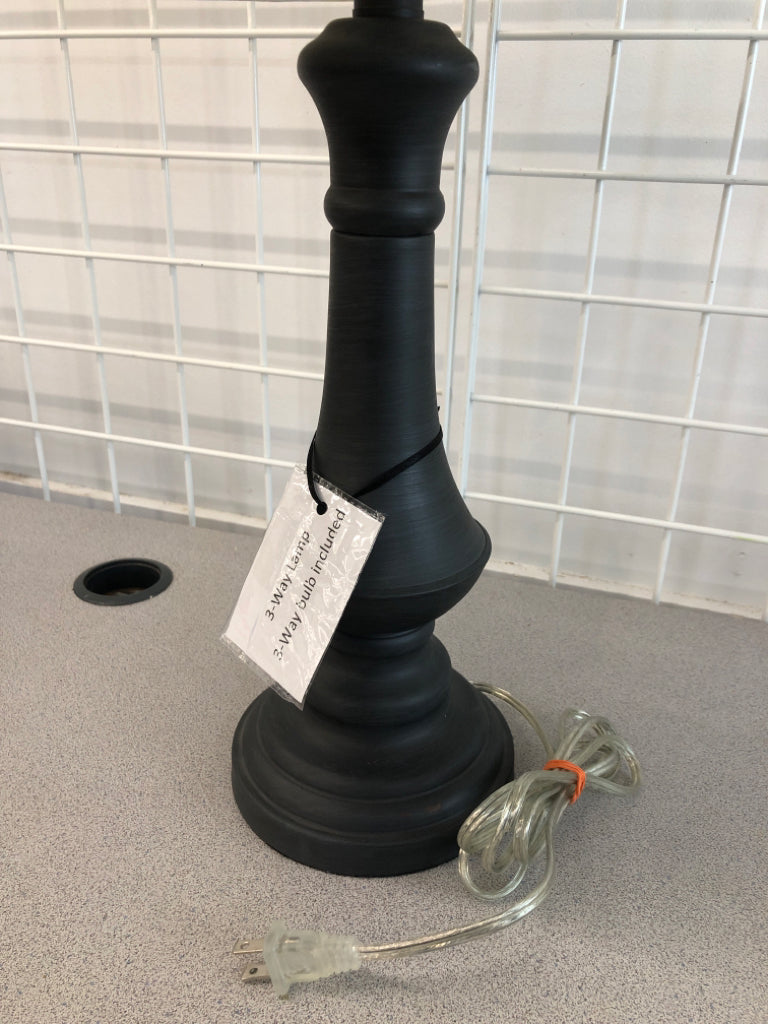 NWT BLACK LAMP W/WHITE FABRIC SHADE.