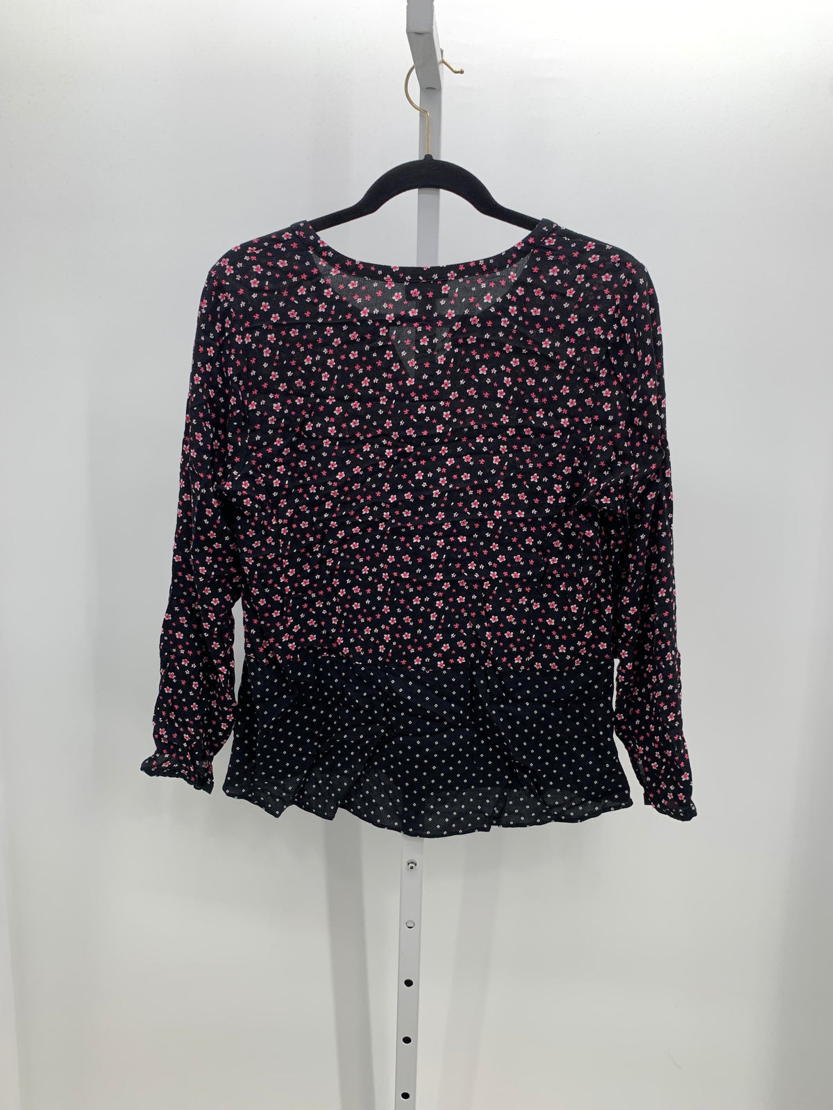J-Jill Size Medium Misses Long Sleeve Shirt