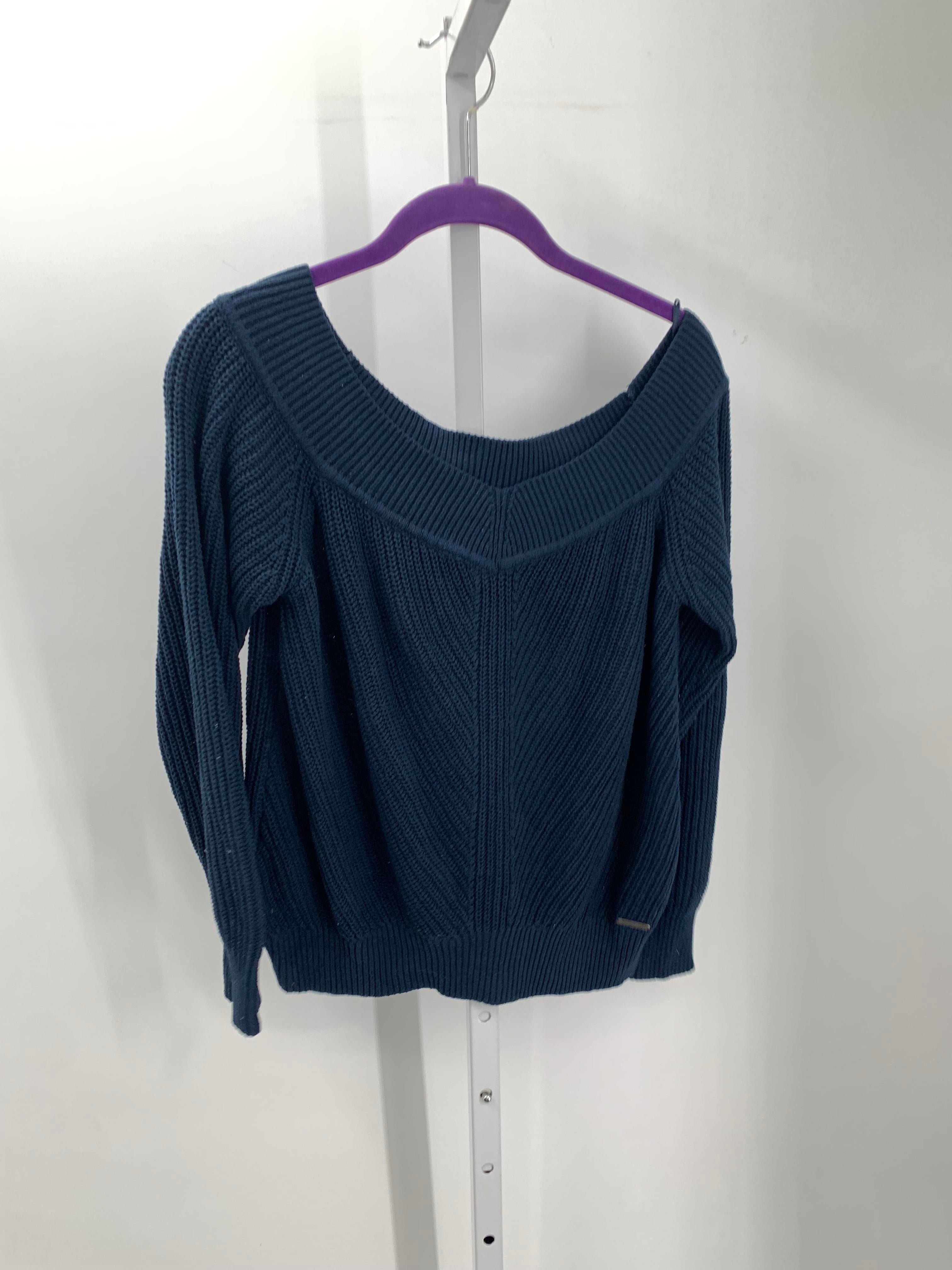 Abercrombie Size Medium Juniors Long Sleeve Sweater