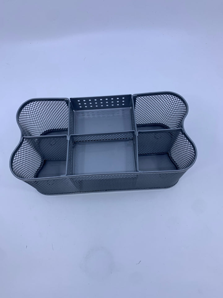 7 SECTION DIVIDED GREY MESH DESK ORGANIZER.