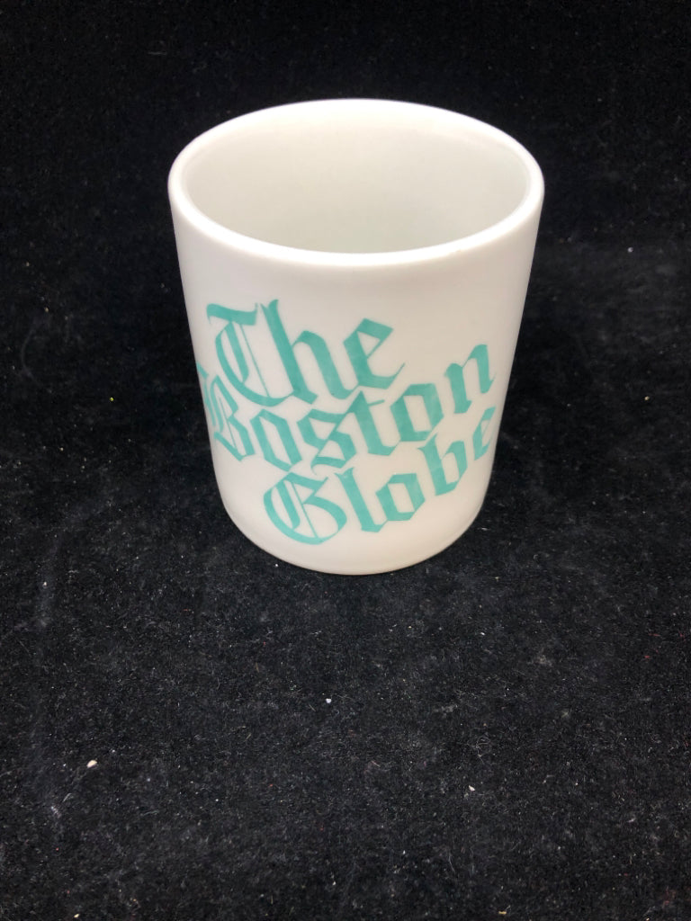 VTG THE BOSTON GLOBE MUG.