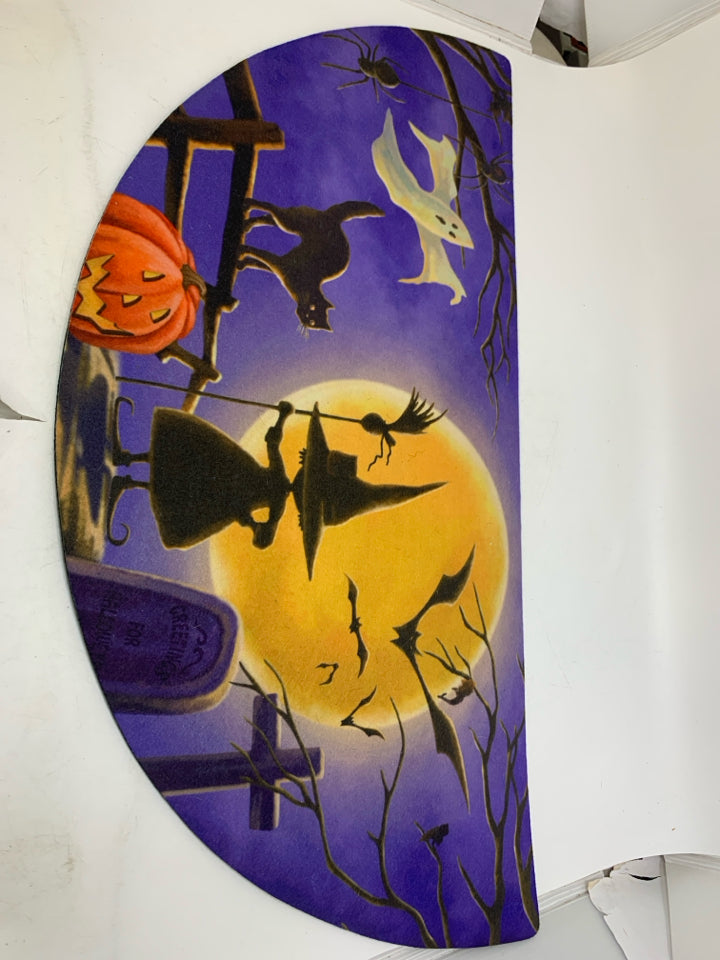 HALF MOON WITCH CAT LOOKING AT BATS IN SKY SMALL RUG.