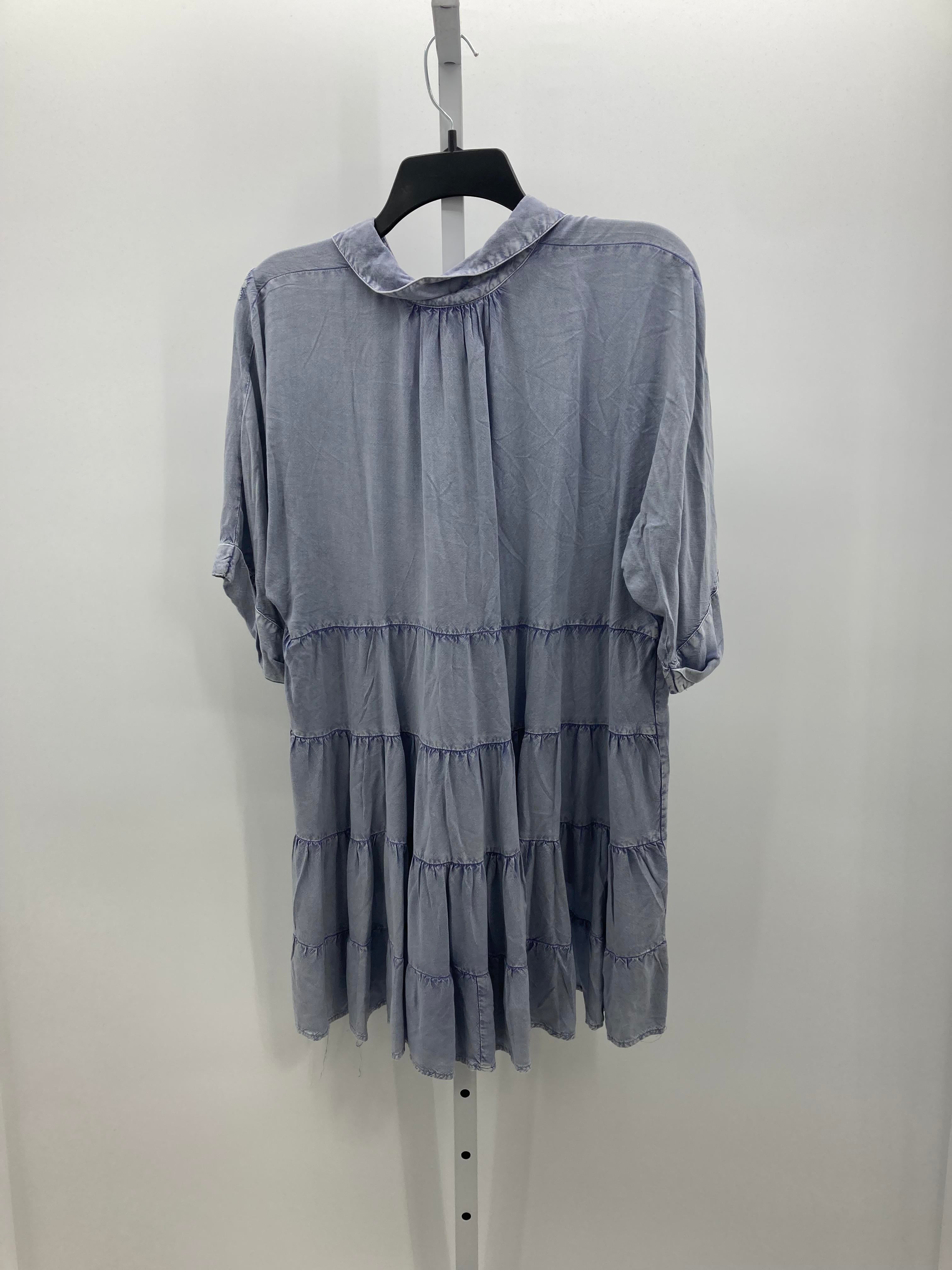 Solitare Size Small Misses Short Sleeve Shirt