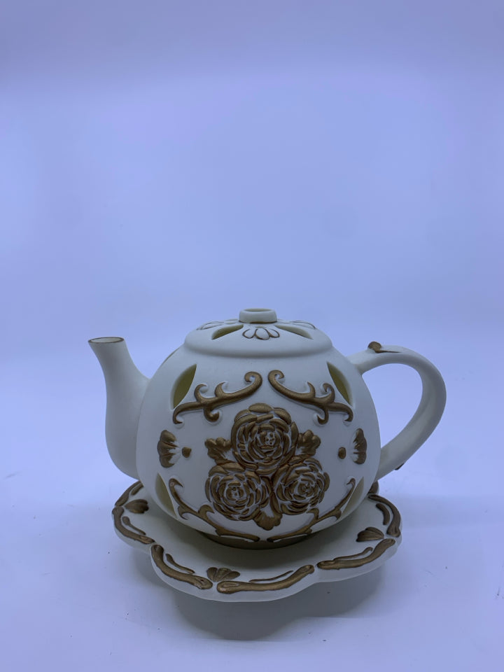 CREAM W GOLD ACCENTS CERAMIC TEAPOT TEA LIGHT HOLDER.