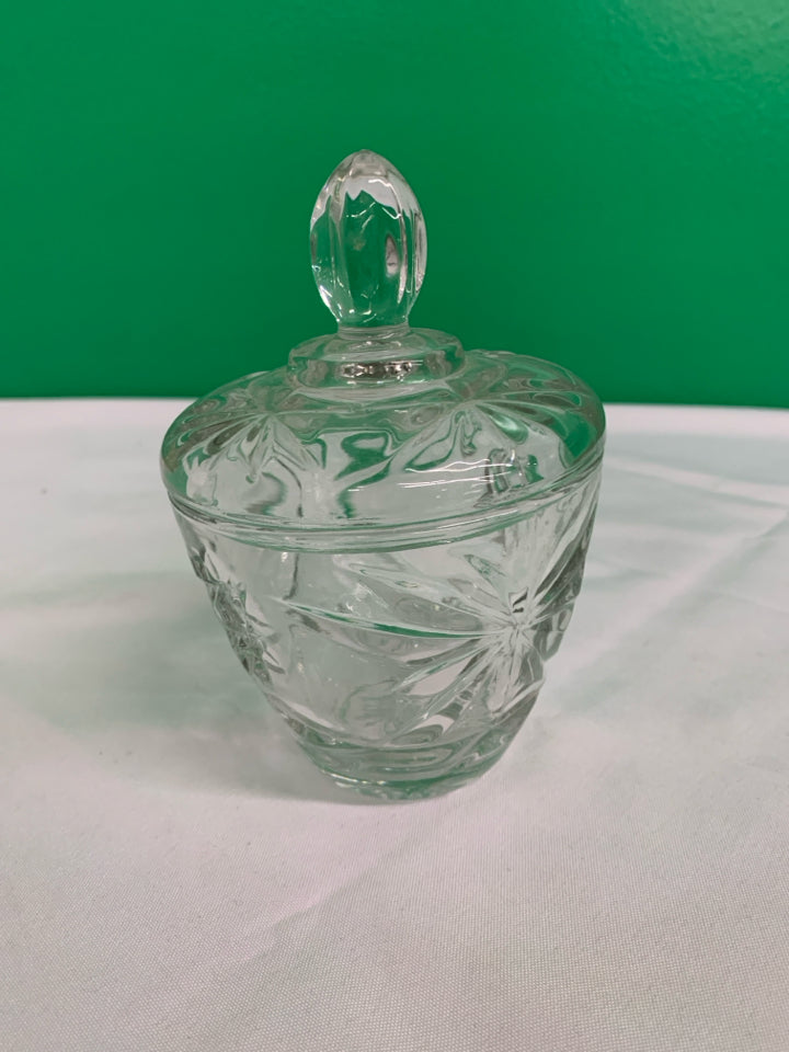 SMALL CUT GLASS SUGAR.