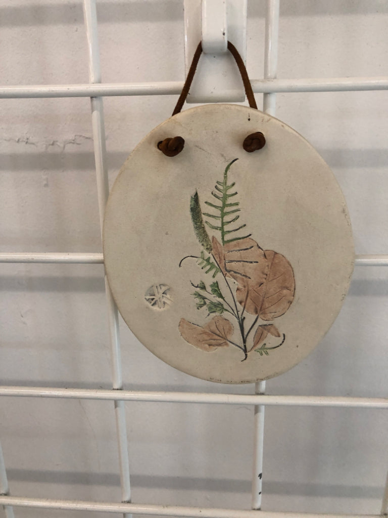 COLORED PRESSED FLOWER HANGING.