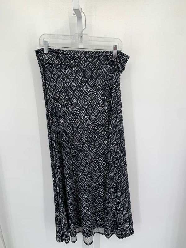 Lularoe Size Medium Misses Skirt