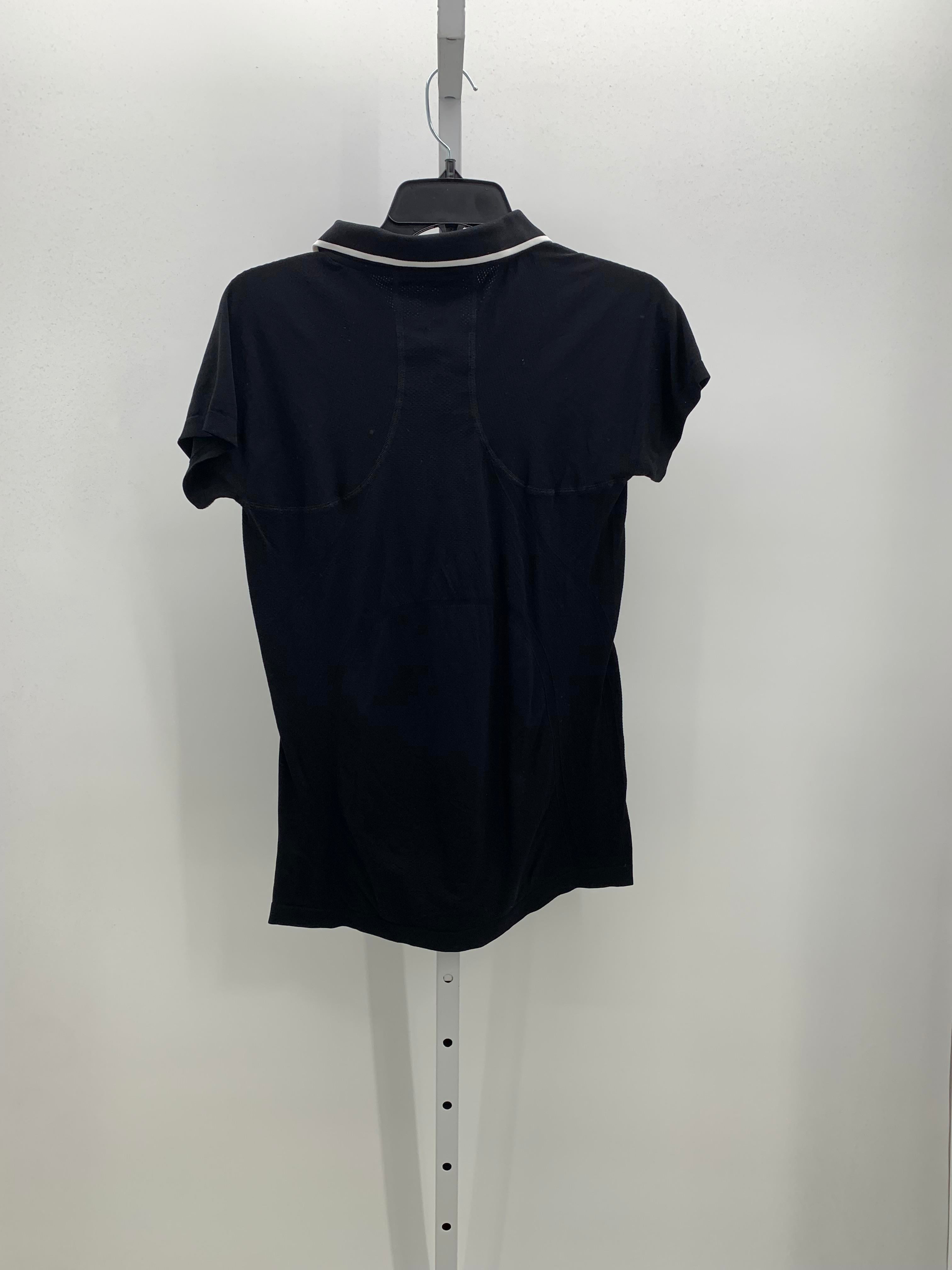 Athleta Size Medium Misses Short Sleeve Shirt