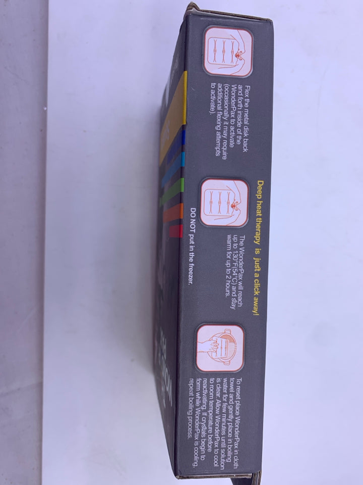NIB REUSABLE COOL/WARM GEL PADS-4PCK.