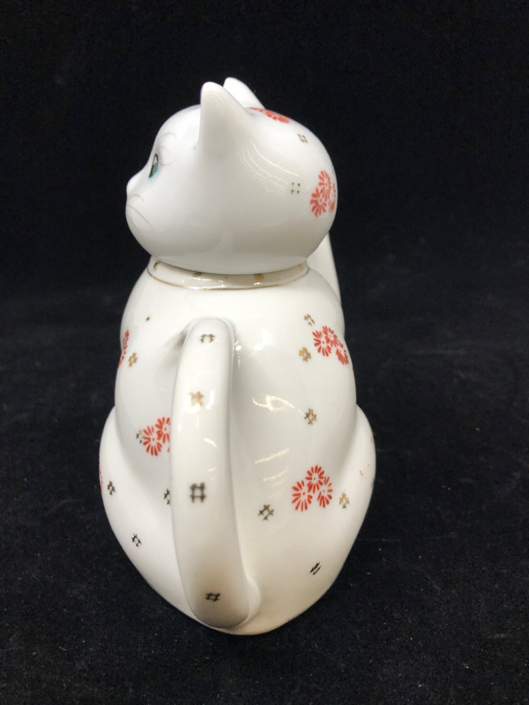 PORCELAIN CAT TEAPOT.