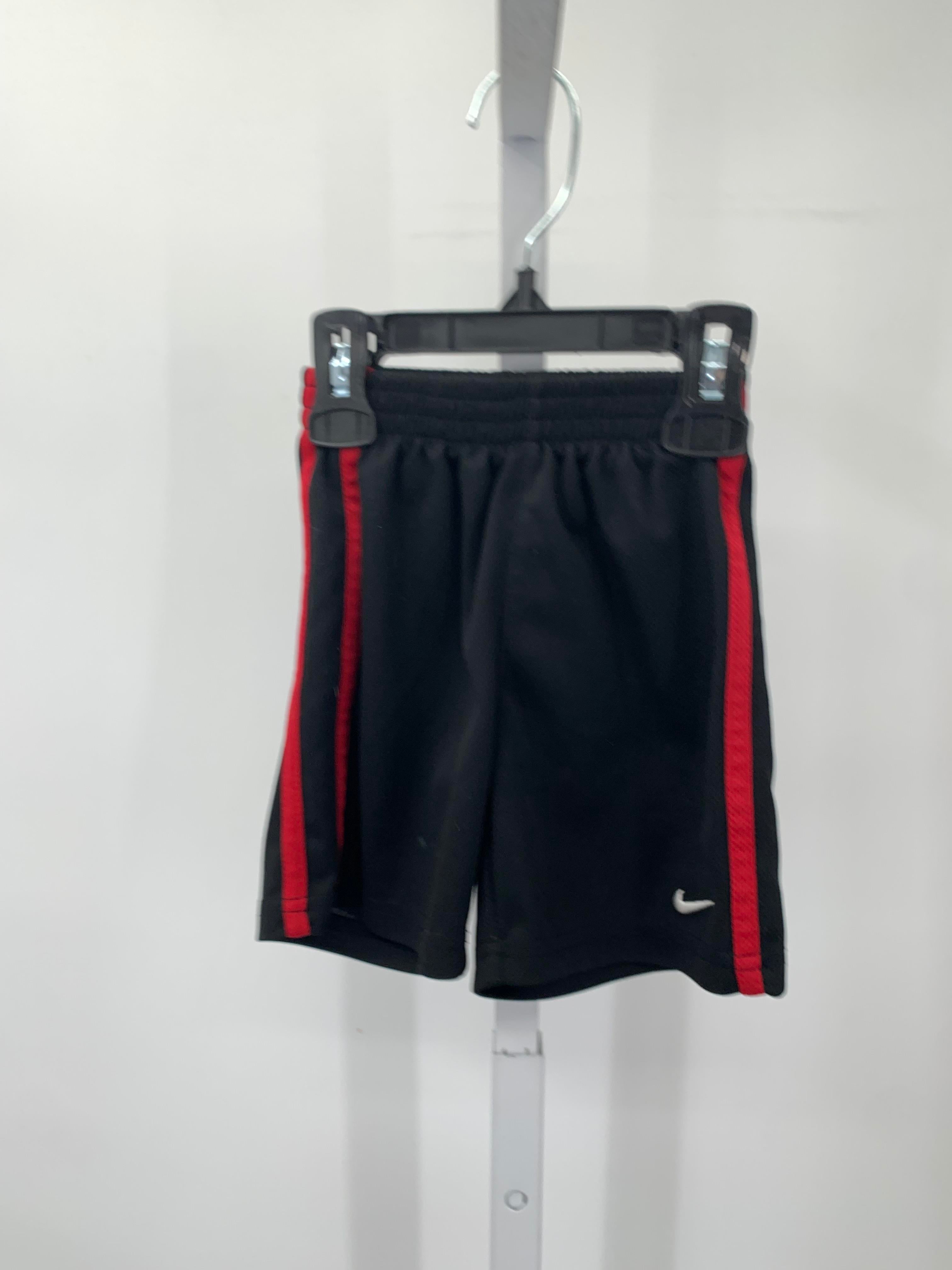RED STRIPES SHORTS