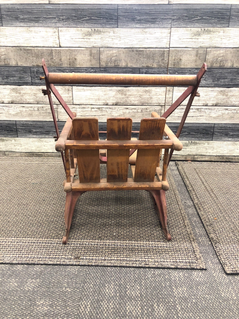 VTG DECORATIVE CHILDRENS SLED RED METAL/WOOD.