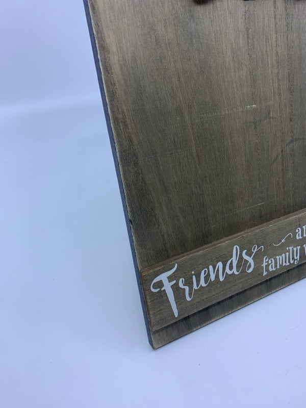 "FRIENDS ARE THE" WOOD CLIP BURLAP BOW.