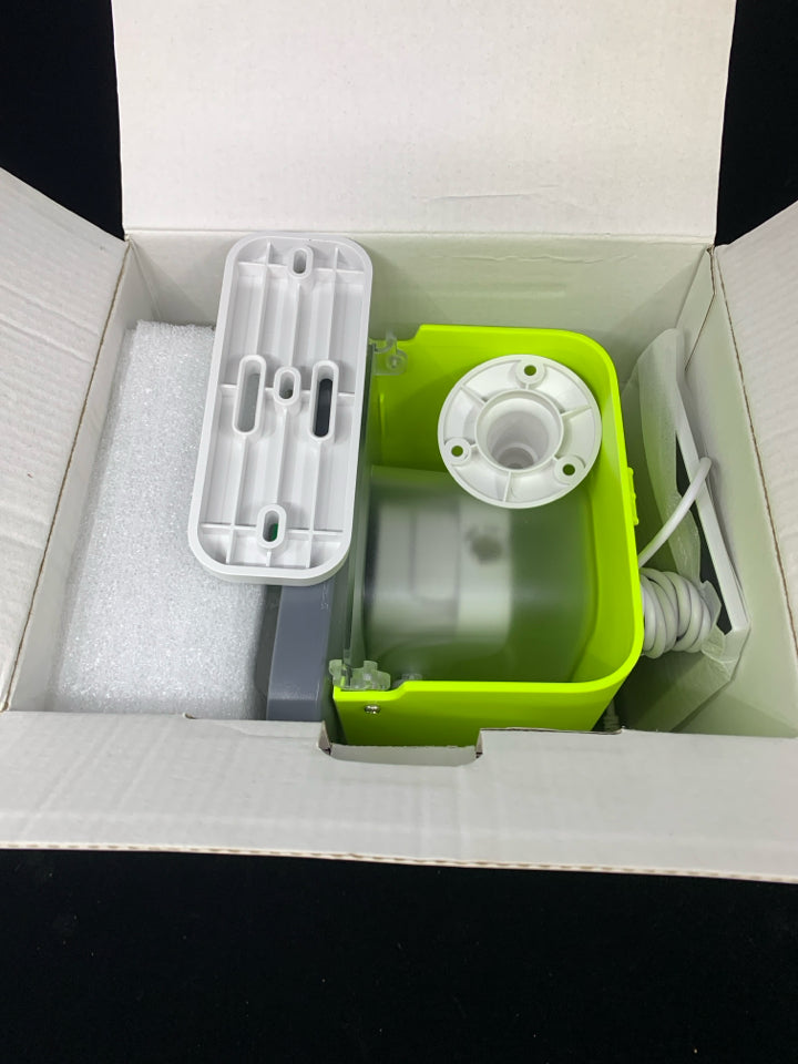 NIB SMART BIRD FEEDER.