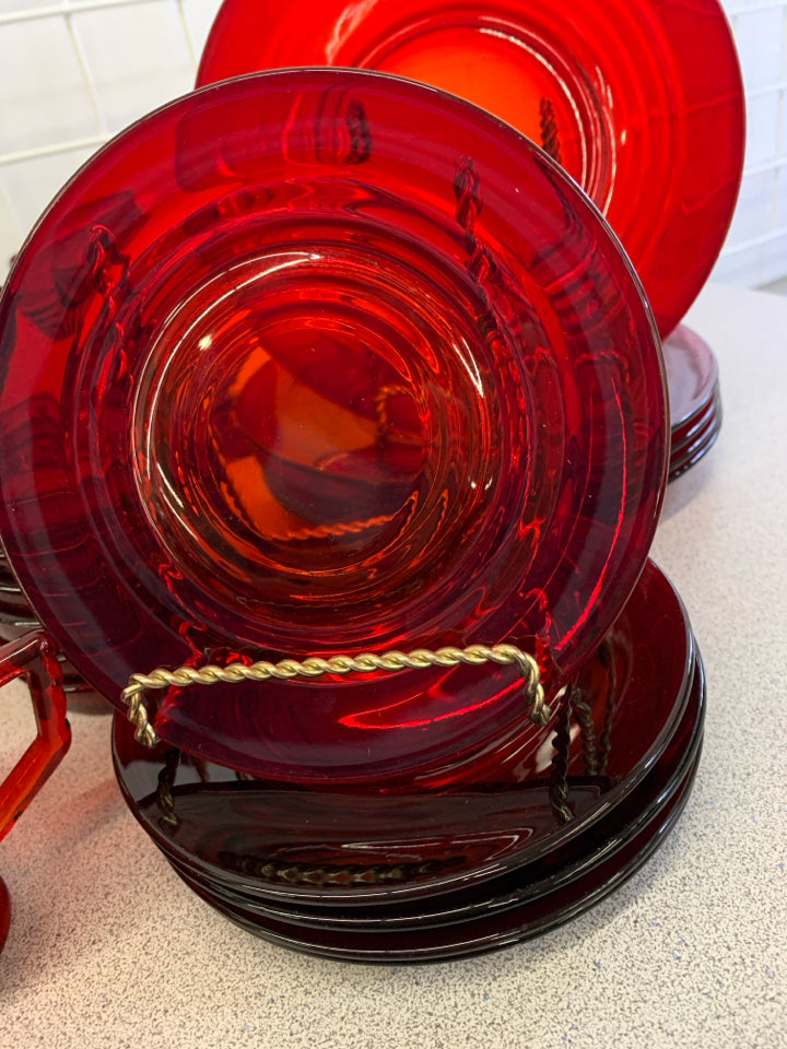 33PC RED RUBY GLASSWARE-SVC 4+.