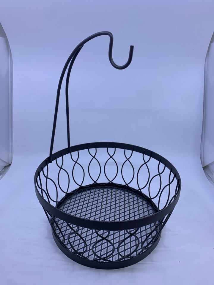 GREY METAL FRUIT BASKET/BANANA HOOK.