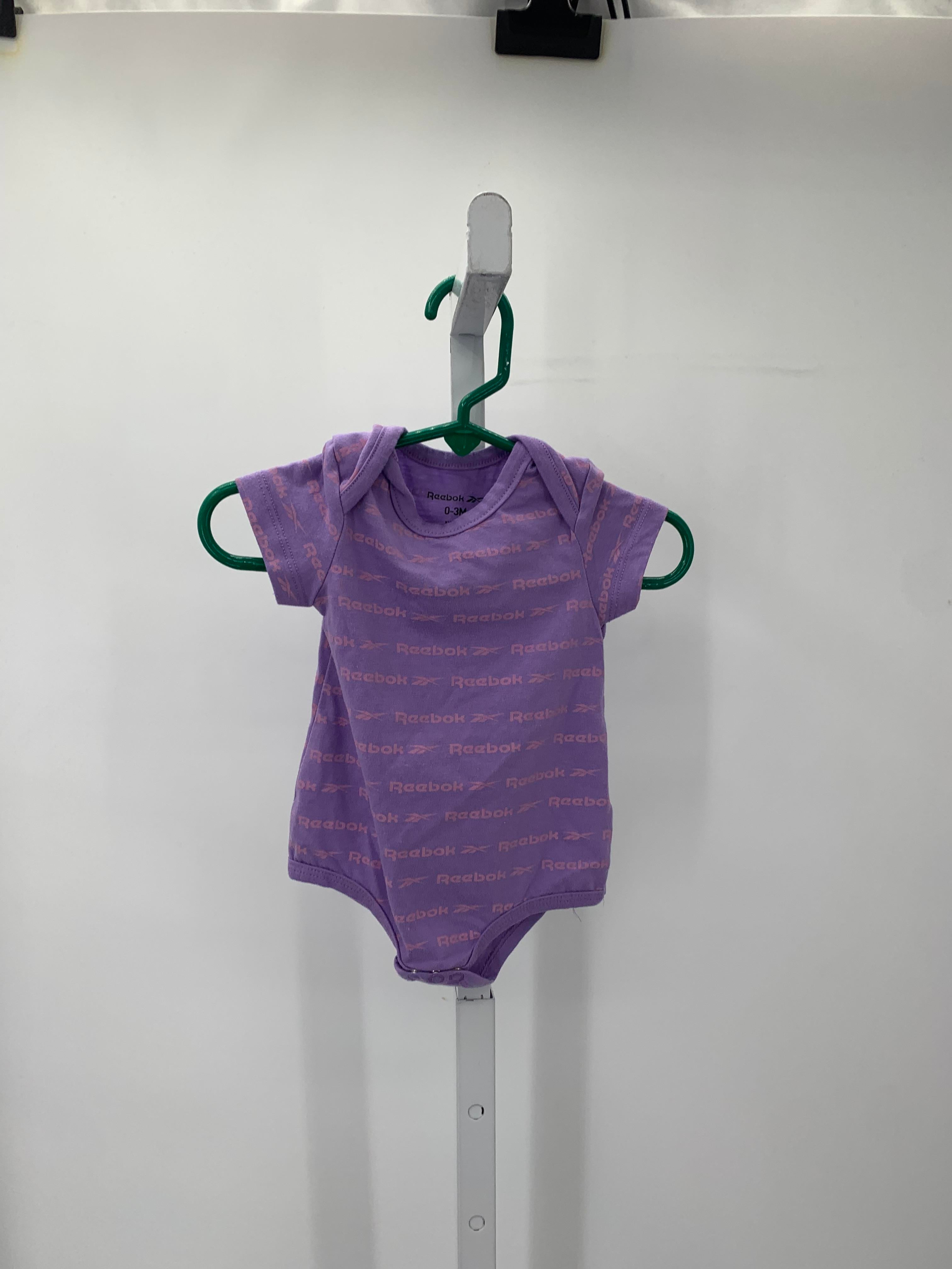 Reebok Size 0-3 months Girls Short Sleeve Shirt