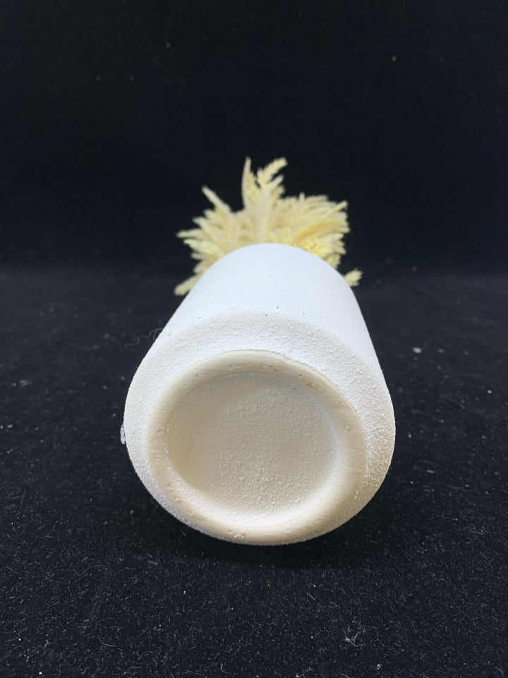 MATTE WHITE TEXTURED VASE W/ FAUX WHEAT.