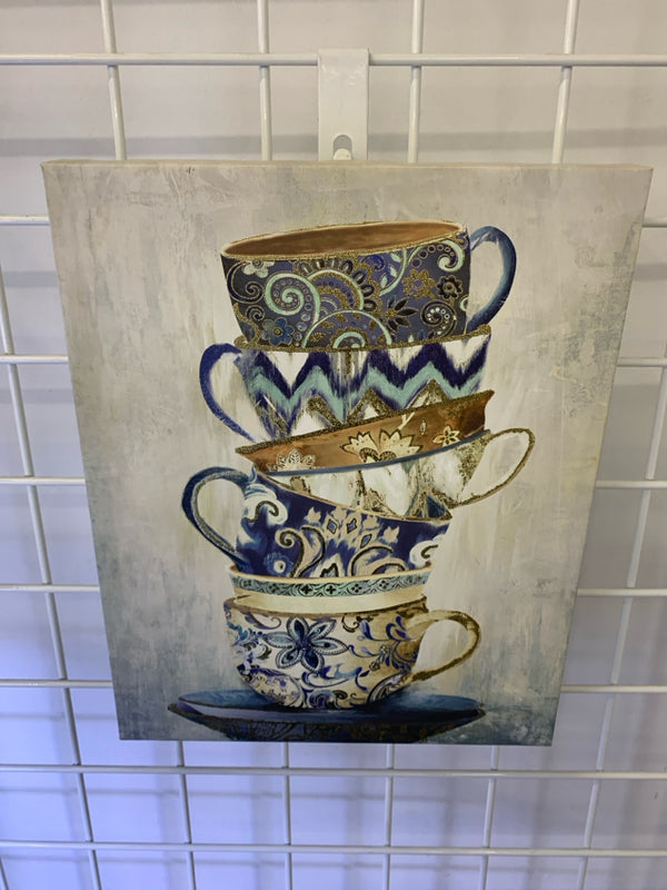 STACKED TEA CUPS PAISLEY DESIGN CANVAS.
