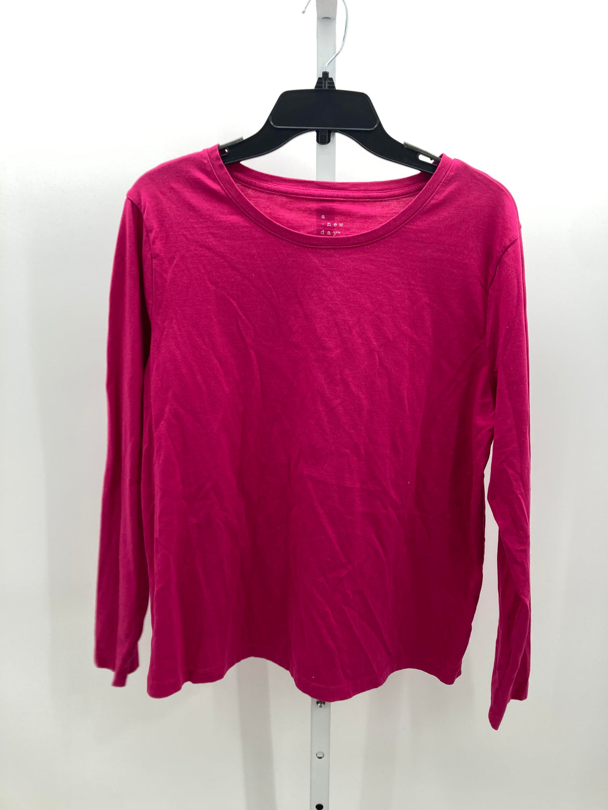 A New Day Size Large Misses Long Sleeve Shirt