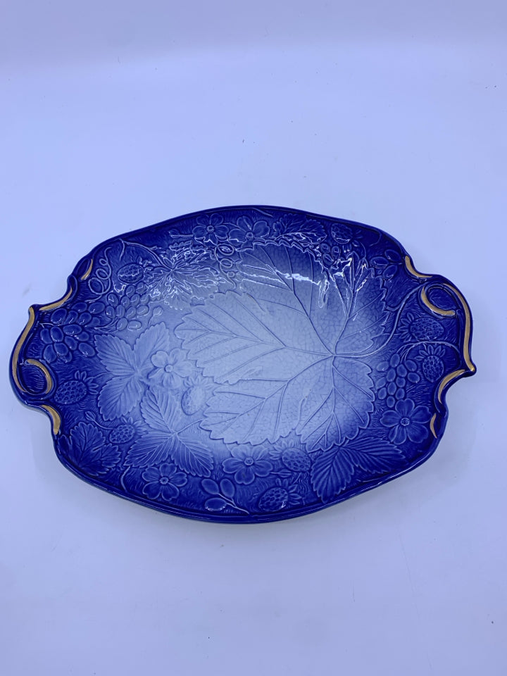 VTG DAVENPORT BURLEIGH EMBOSSED BLUE LEAVES PLATTER.