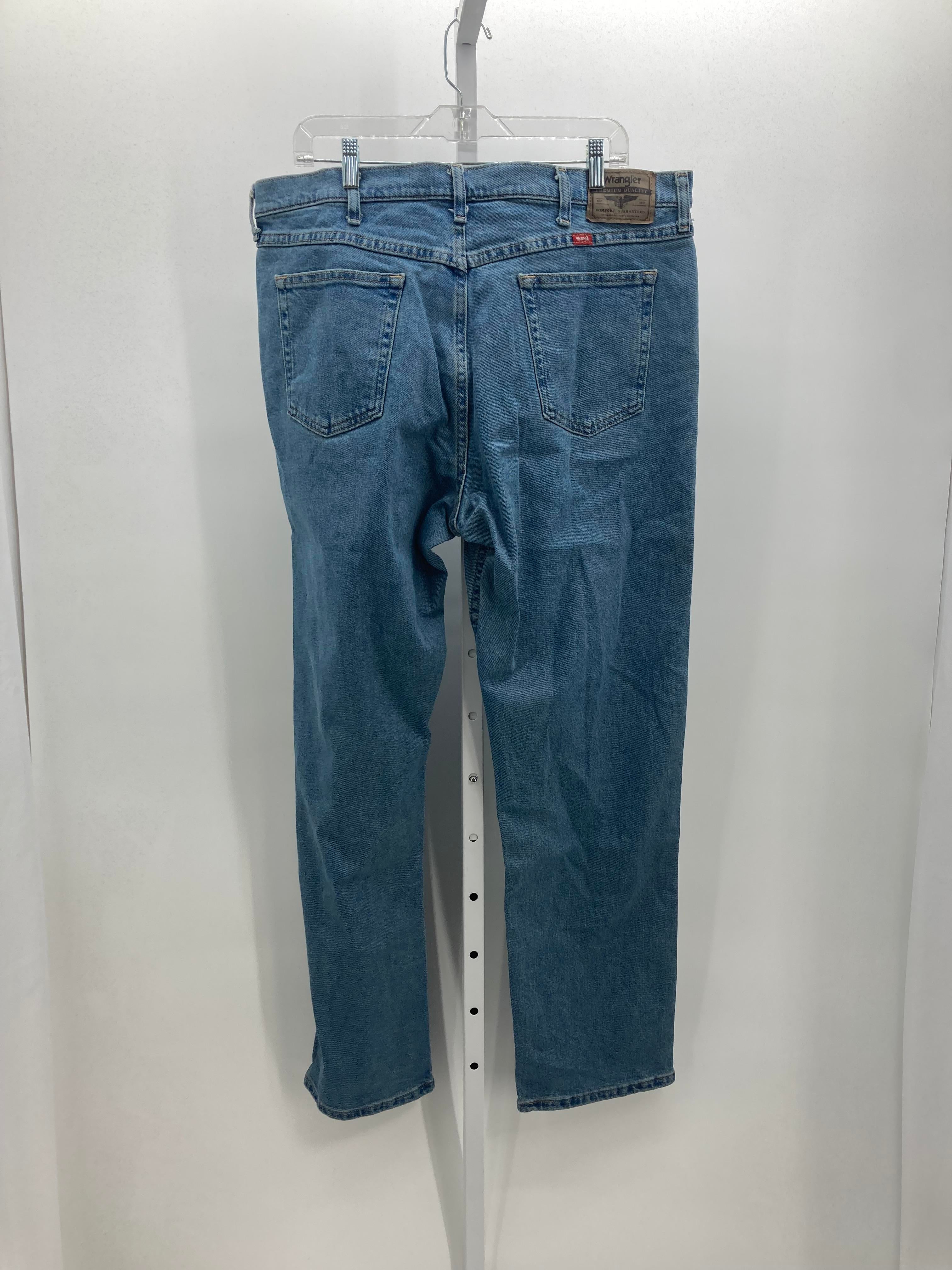 NEW RELAXED FIT