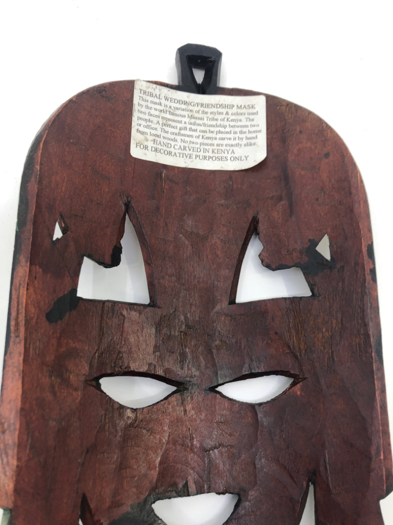 CARVED COLORED WOOD TRIBAL WEEDING/FRIENDSHIP MASK.