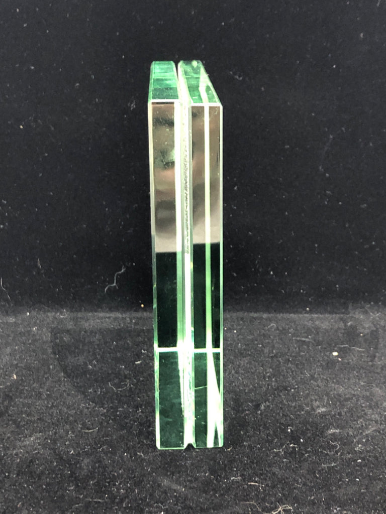LOVE AT FIRST SIGN CLEAR GLASS PHOTO HOLDER.