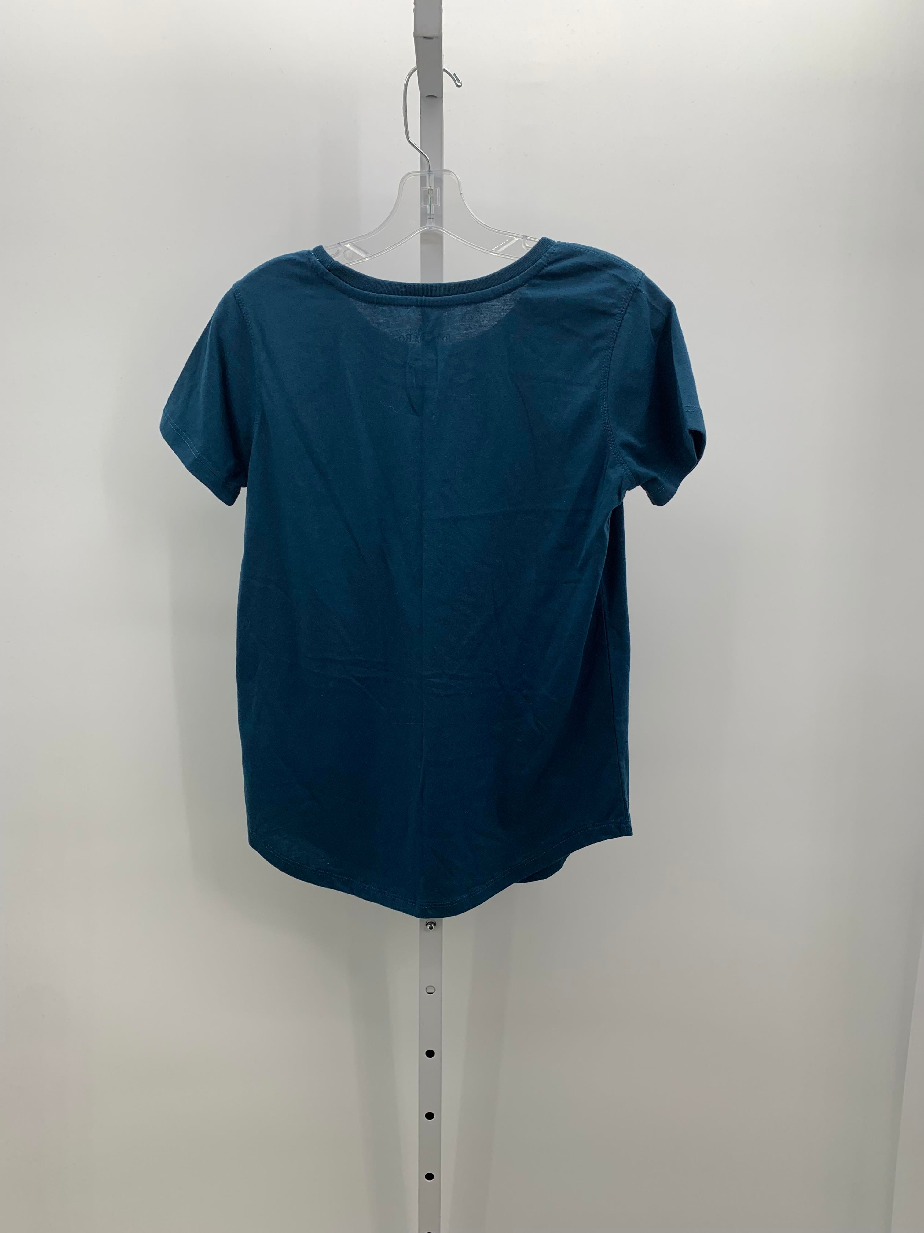 Size Medium Misses Short Sleeve Shirt