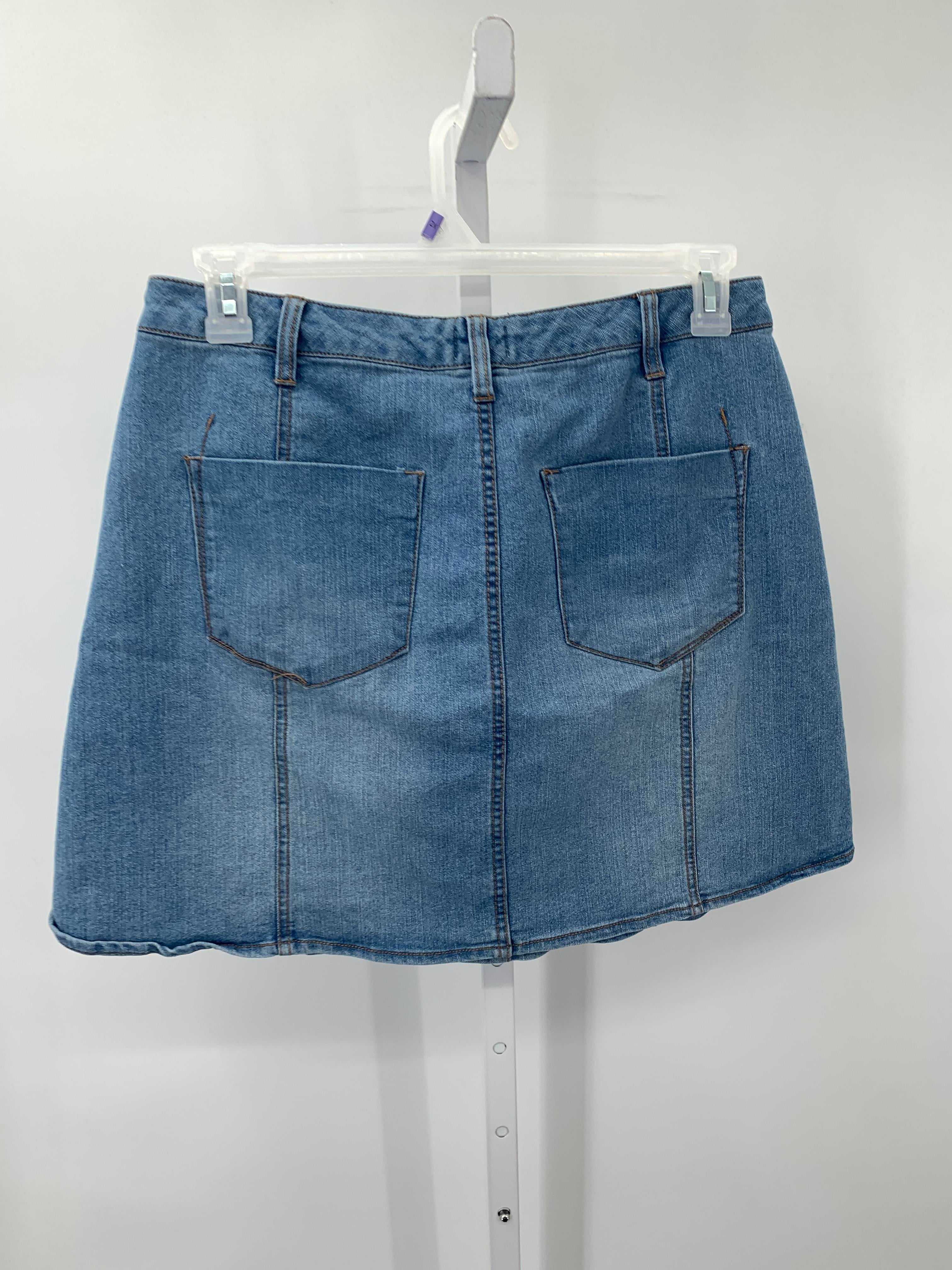 Mossimo Size 14 Misses Skirt