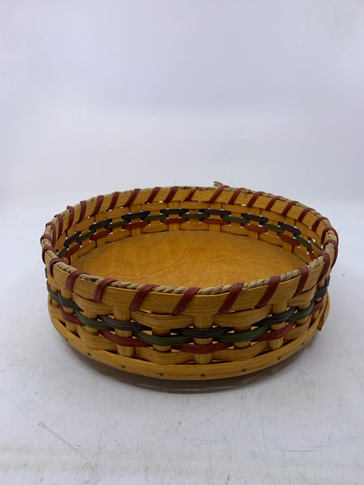 BLUE GREEN RED LAZY SUSAN BASKET.