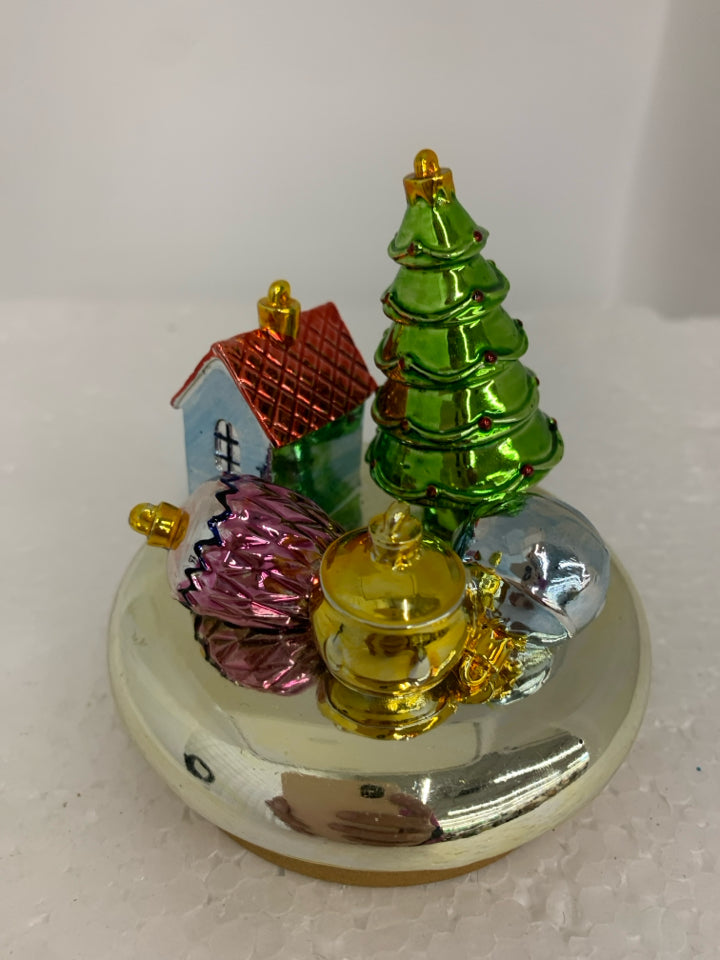 ORNAMENTS/TREE/HOUSE CANDLE TOPPER.