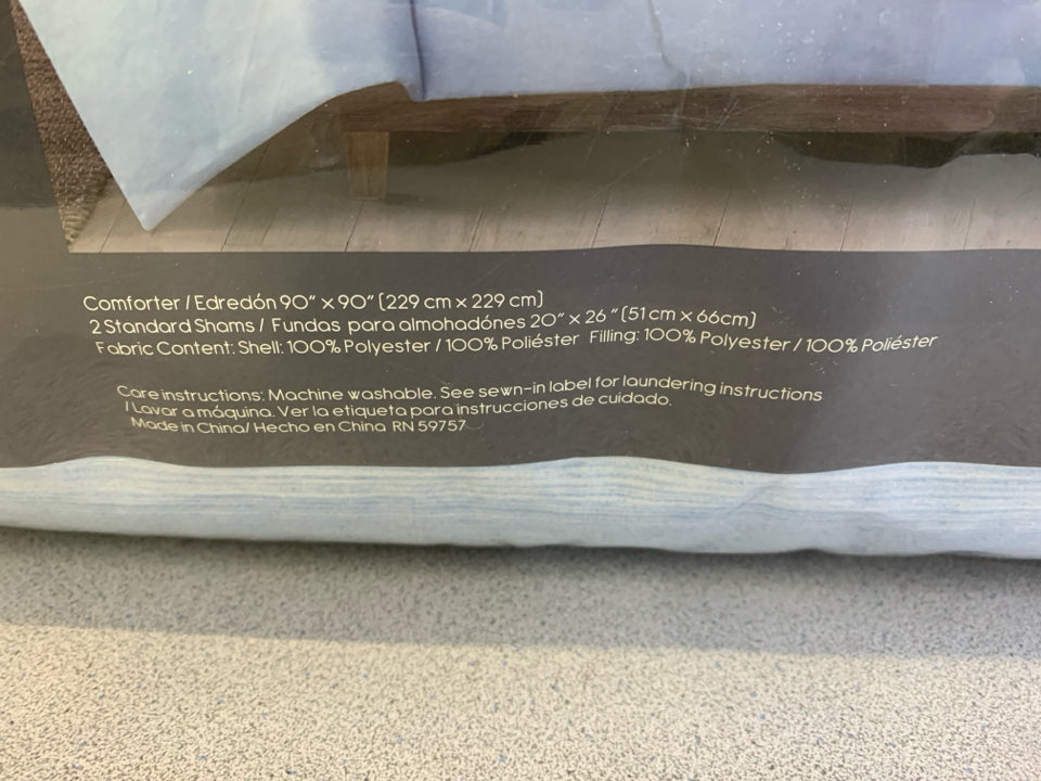 NIP 3PC QUEEN COMFORTER SET BABY BLUE - COMFORTER AND 2 SHAMS