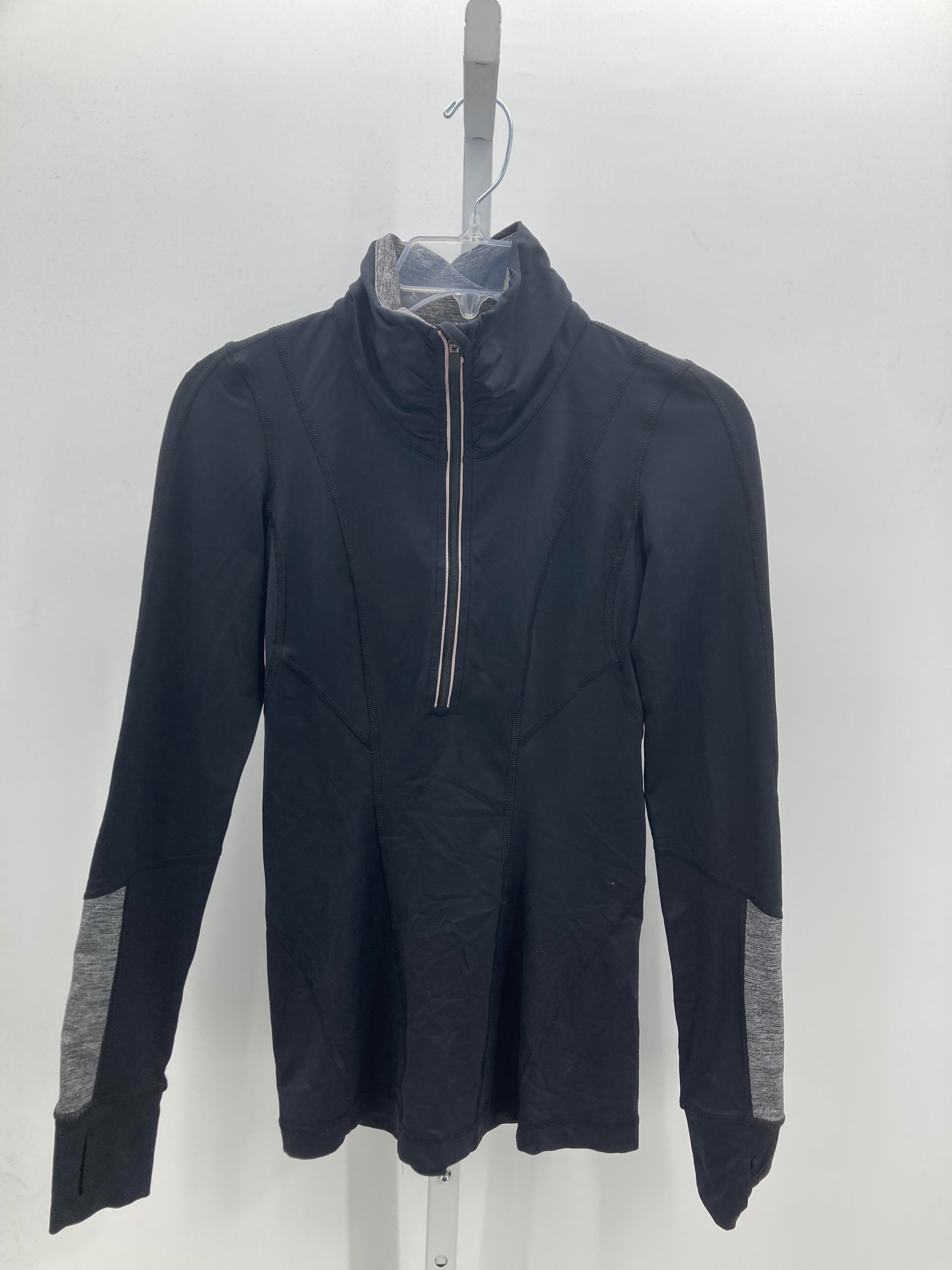 Lululemon Size 4 Misses Long Sleeve Shirt
