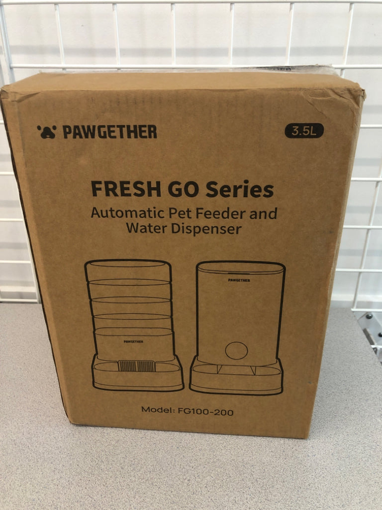 NIB PET FEEDER AND WATER DISPENSER.