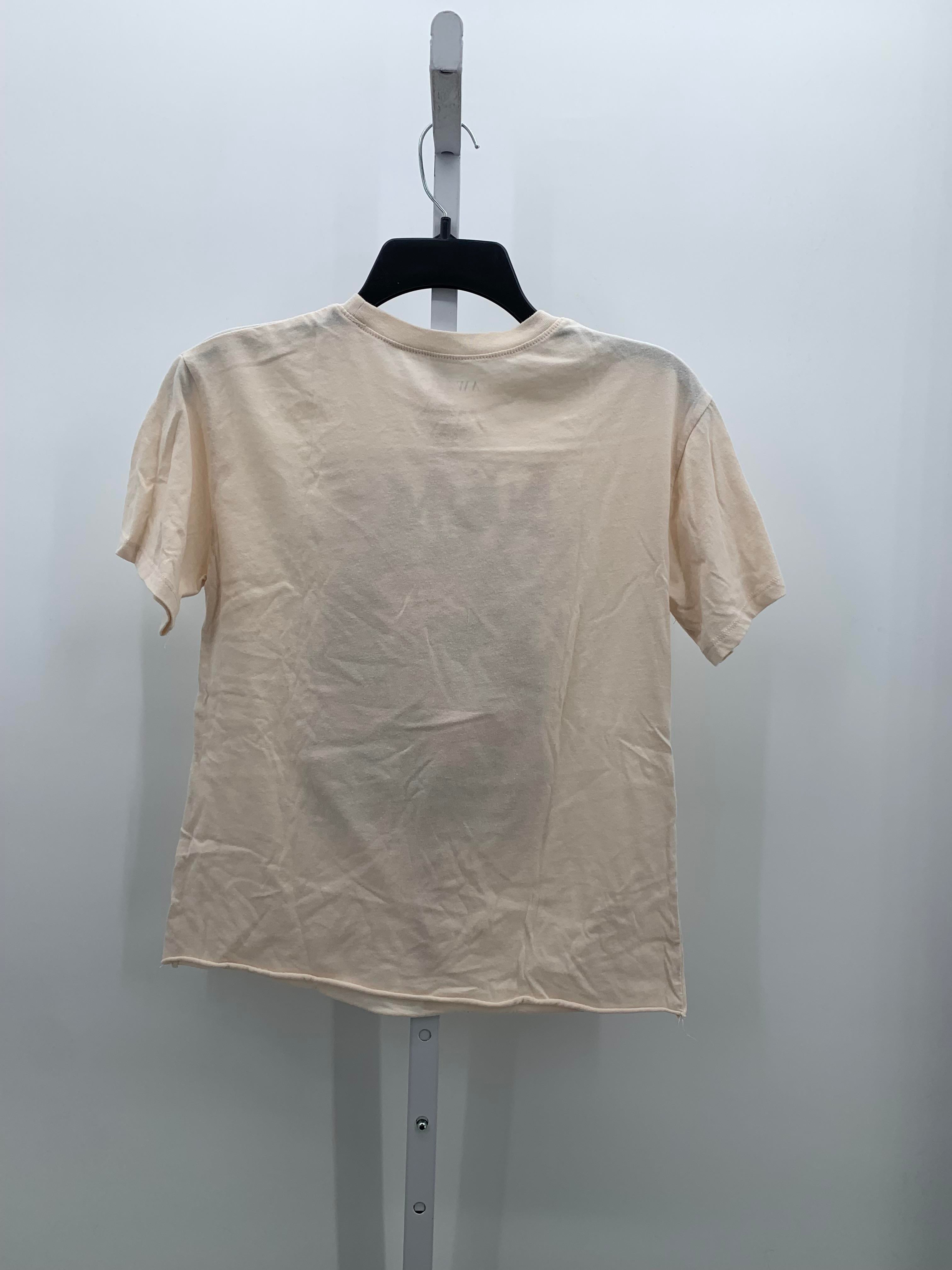 Size Small Juniors Short Sleeve Shirt