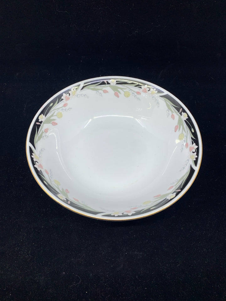 CROWN MING BLACK AND FLORAL RIM SERVING BOWL.