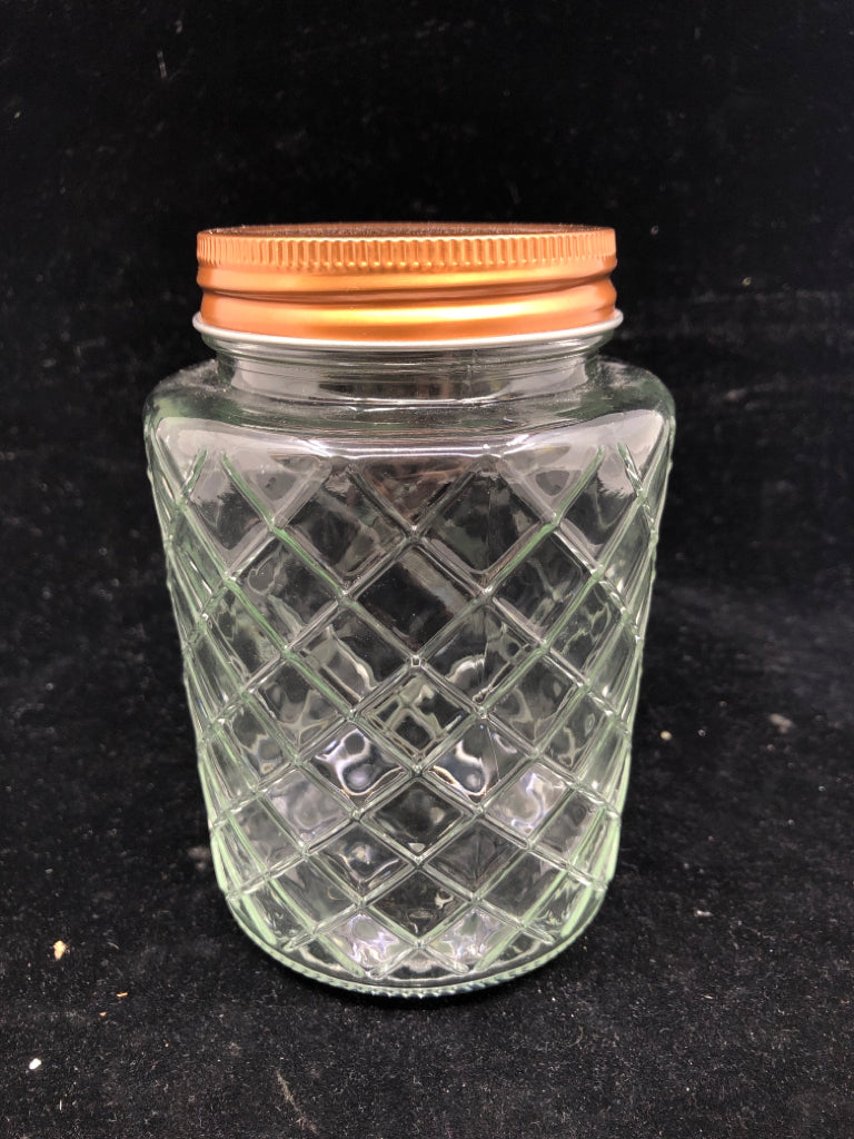 DIAMOND PATTERN CANISTER W COPPER COLORED LID.