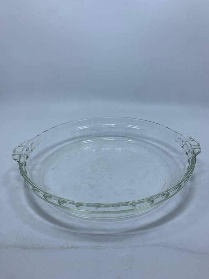PYREX CLEAR GLASS PIE BAKING DISH.
