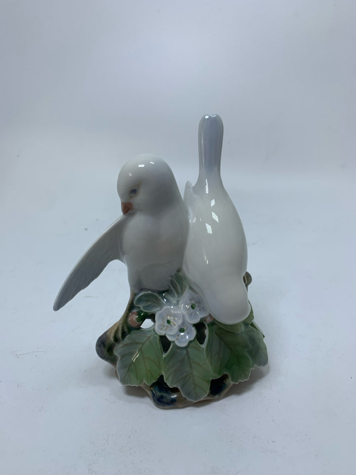 VTG PORCELAIN "LOVE BIRDS" DENMARK #402.