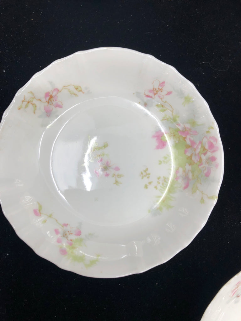 10 VTG LIGHT PINK FLORAL BOWLS.