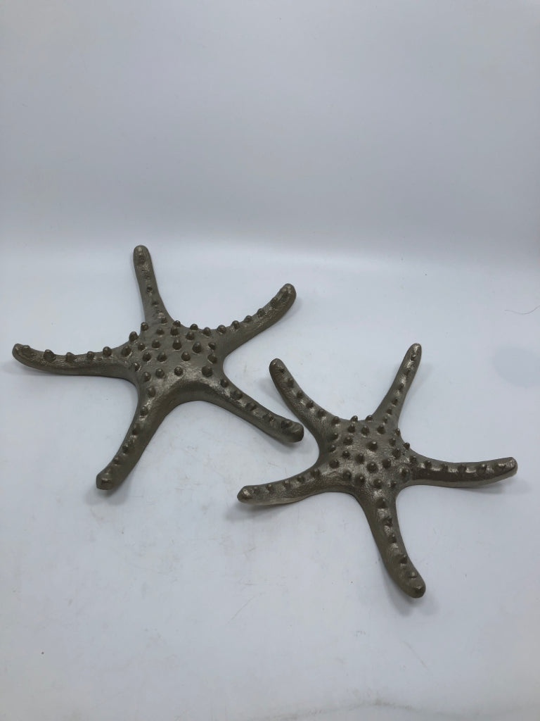 2 METAL STARFISH DECOR.