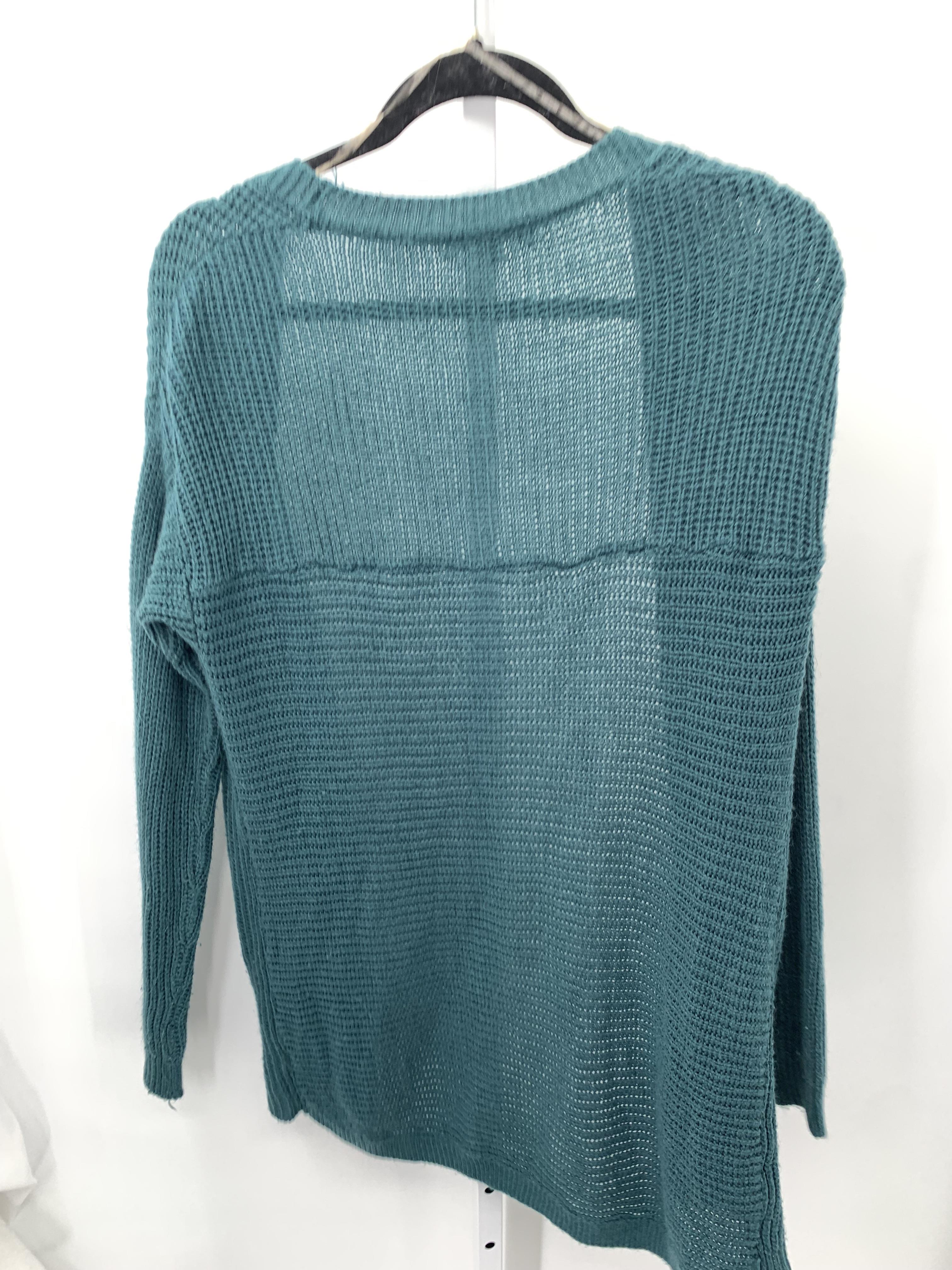 Size Medium Juniors Cardigan