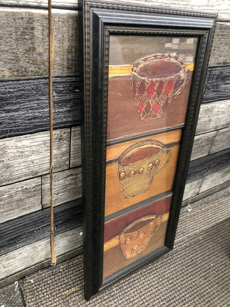 3 COFFEE MUGS IN BROWN FRAME.