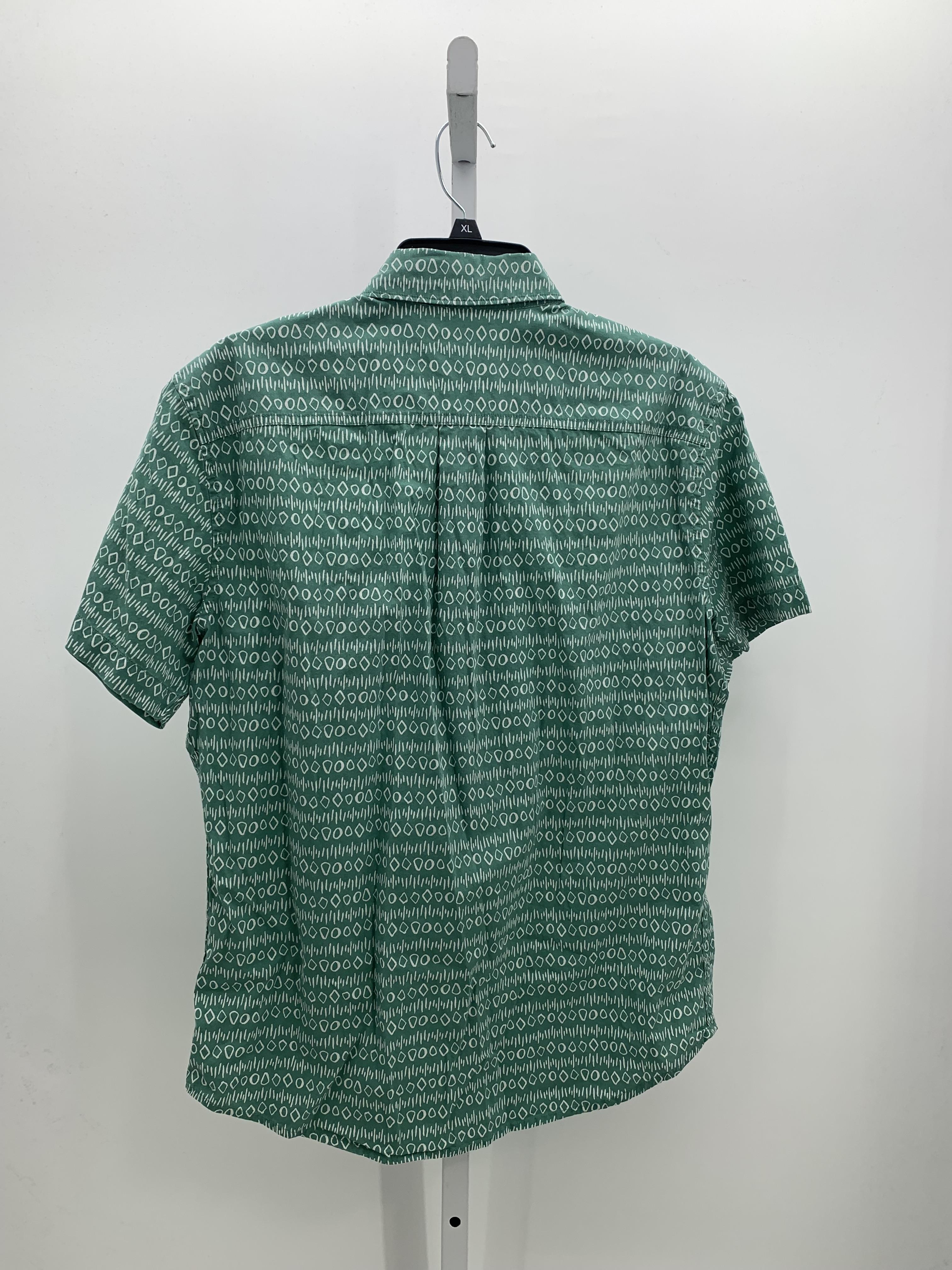 WHITE PATTERN BTN DOWN
