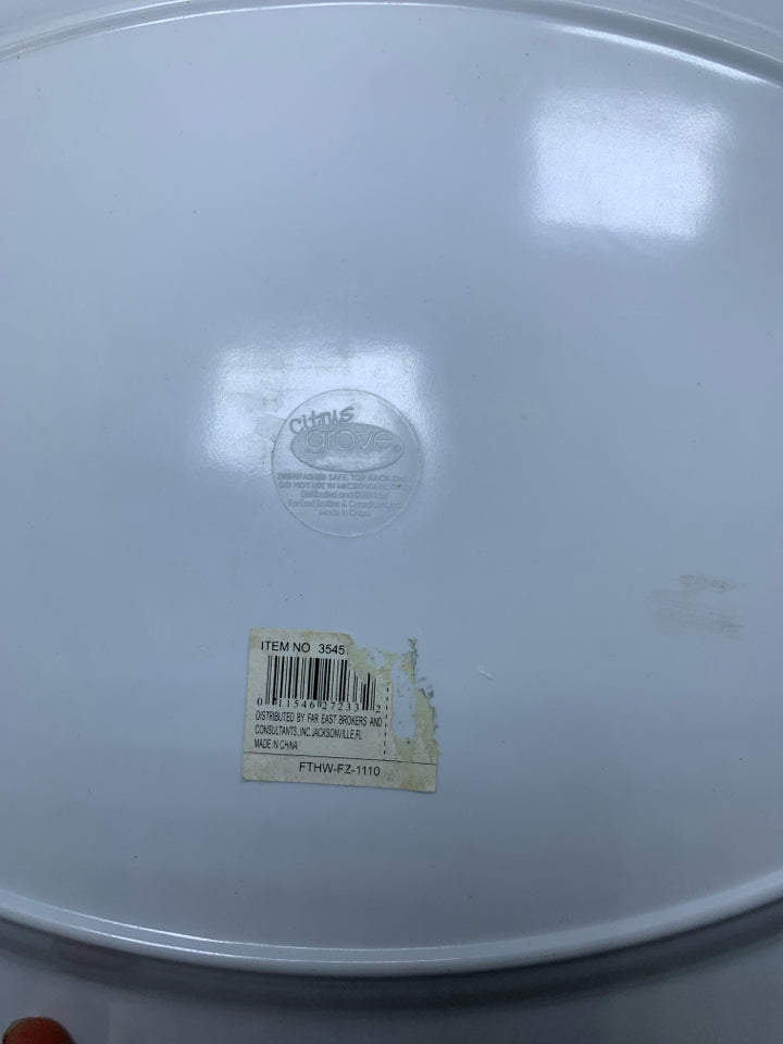 MELAMINE OVAL SERVING PLATTER W/ AMERICAN FLAG.