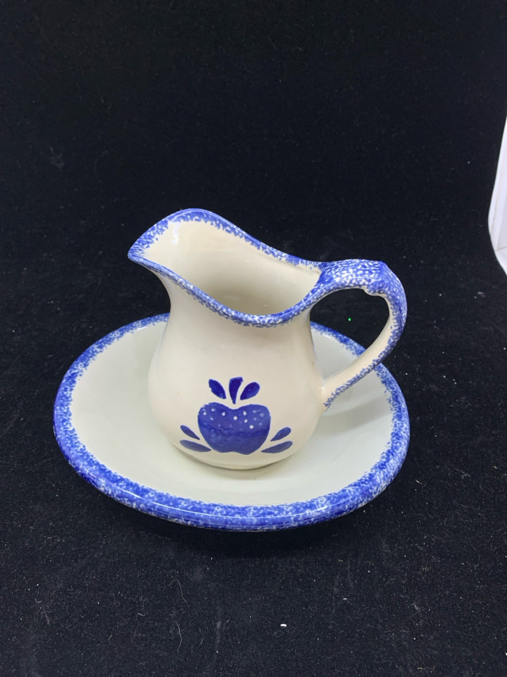 BLUE APPLE PATTERN PITCHER AND BOWL.