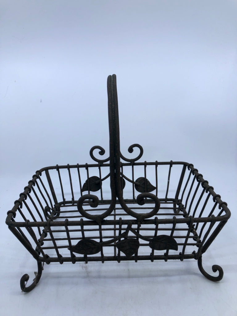 GREEN METAL BASKET.