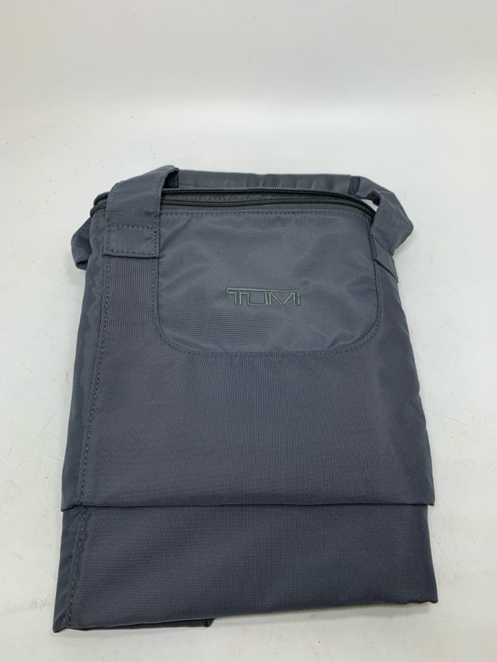 Tumi Just In Case Foldable Duffle Duffel Bag *Minor Front Mark