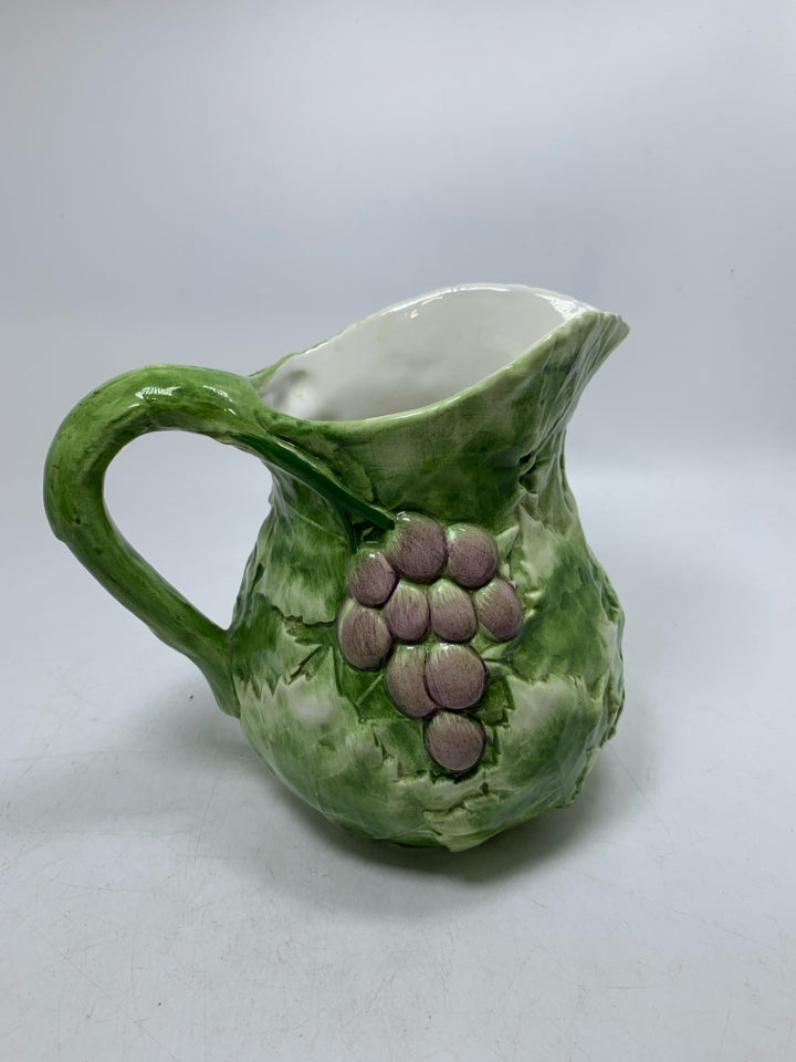 VTG EMBOSSED GRAPES CERAMIC PITCHER MADE IN ITALY SAN MARCO NOVE.